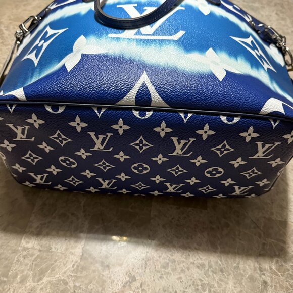 AUTHENTIC LOUIS VUITTON Blue OMBRE NEVERFULL-RARE AND Very Good CONDITION - Picture 6 of 11